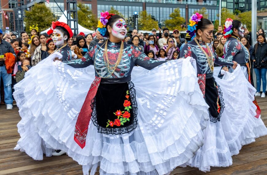 Celebrate Día de los Muertos at The Wharf